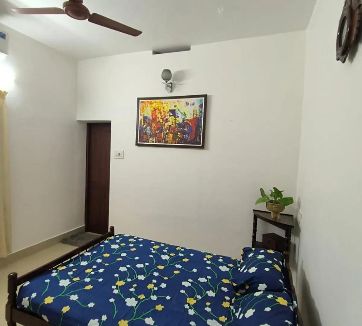 White House Villa Thrissur