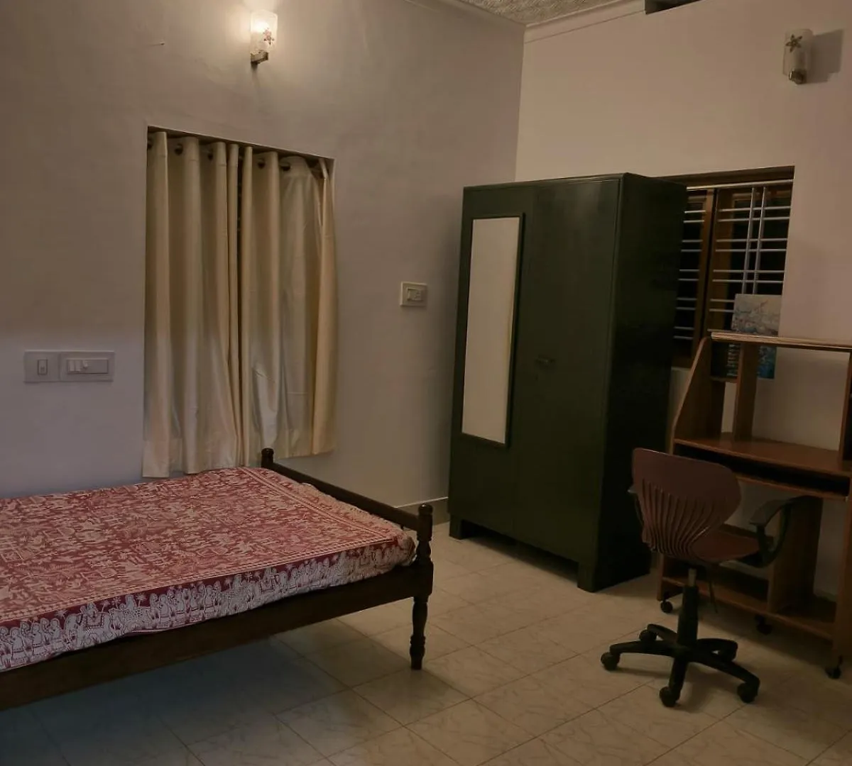 White House Villa Thrissur