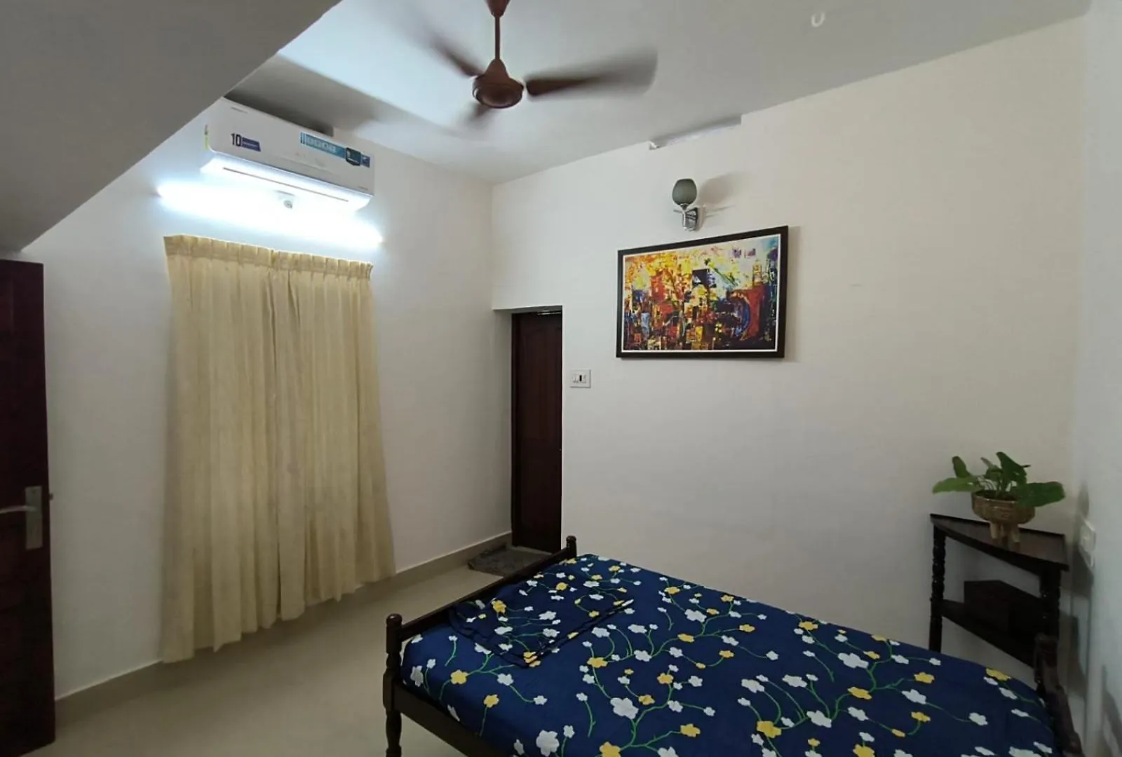 White House Villa Thrissur