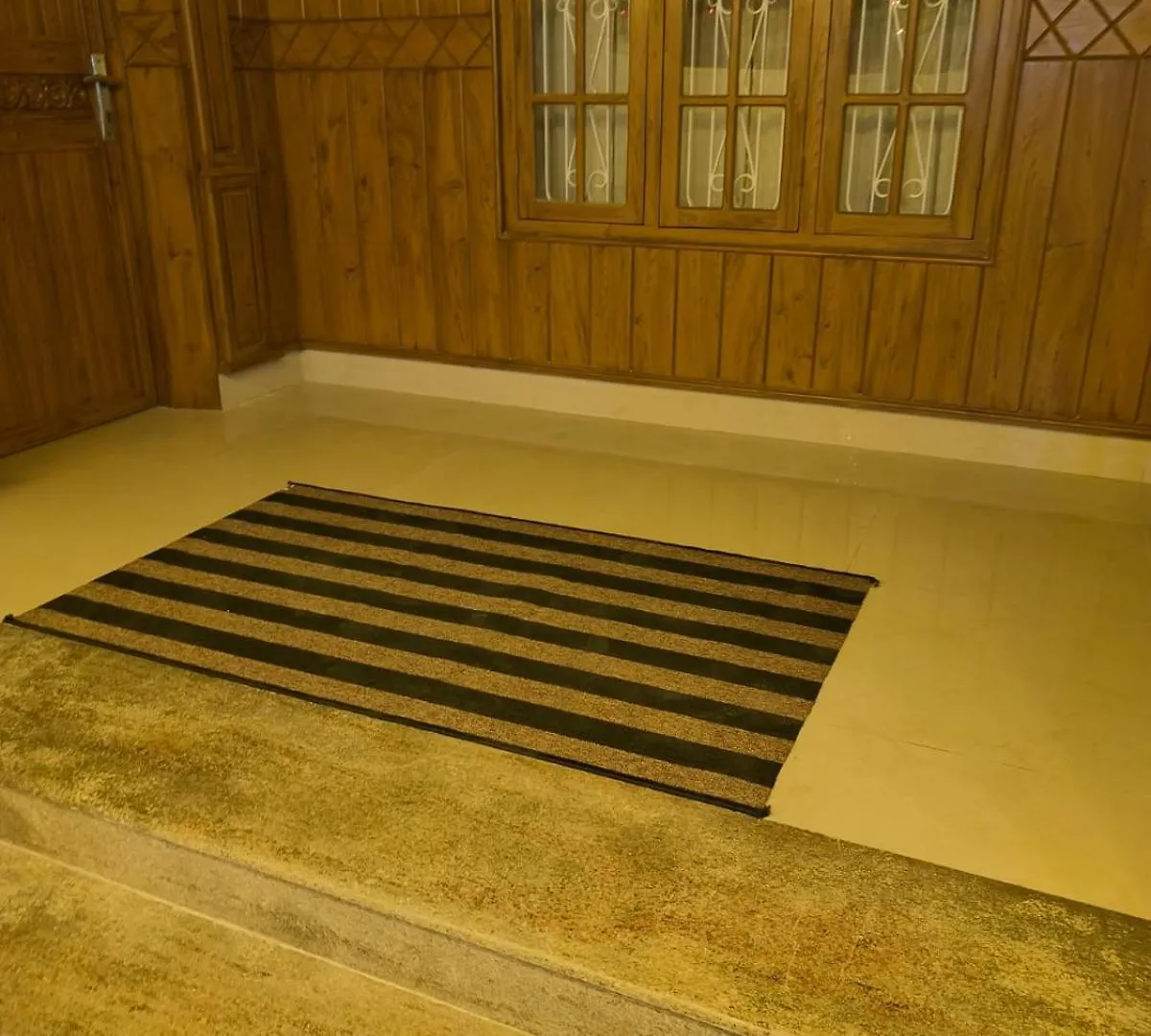 White House Villa Thrissur